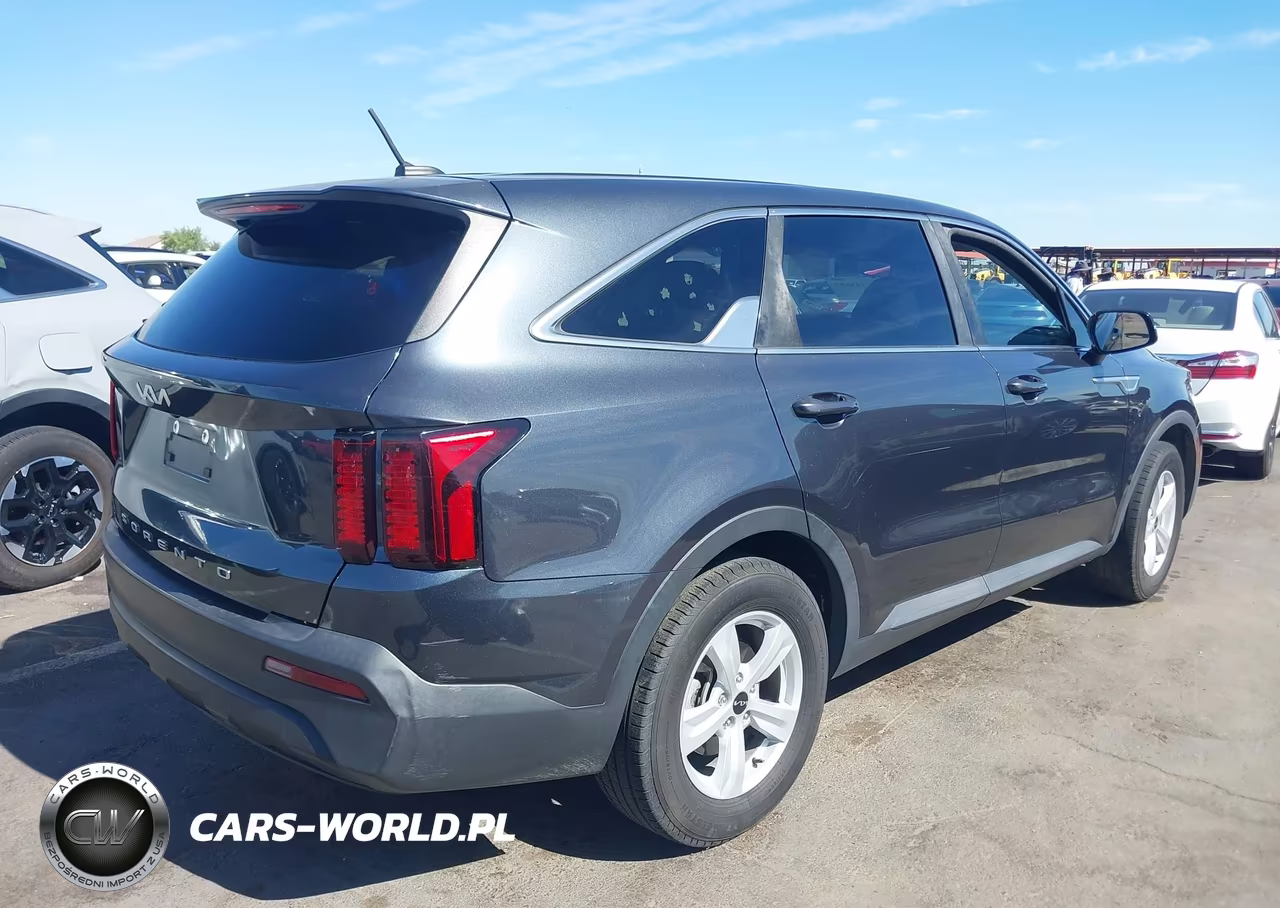 2022 Kia Sorento Lx VIN:5XYRG4LC8NG134062 - 4