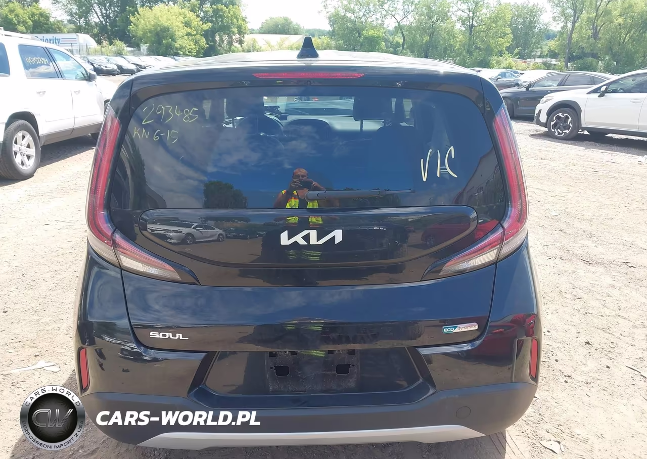 2023 Kia Soul Ex VIN:KNDJ33AU8P7882972 - 16