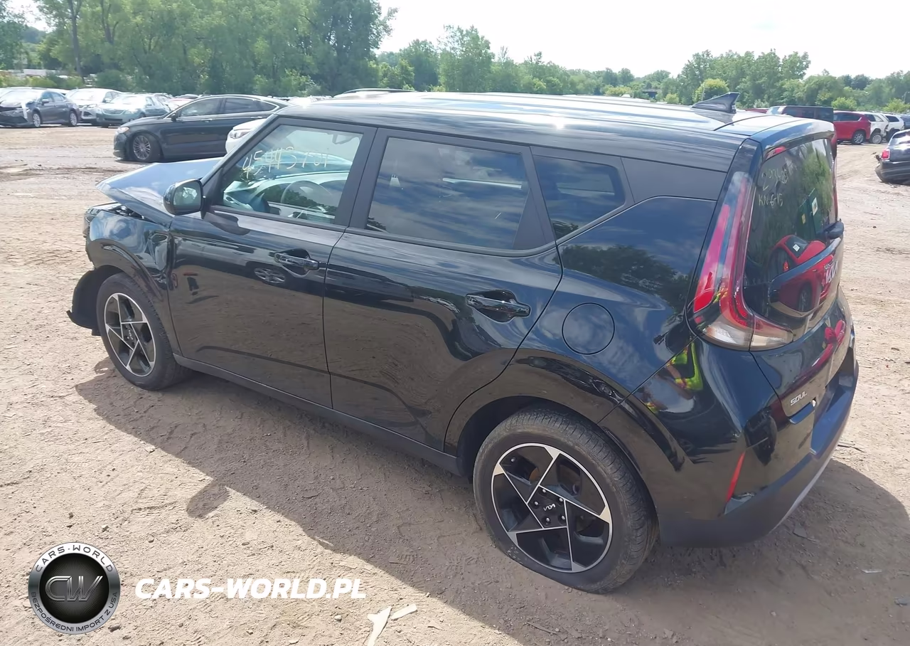 2023 Kia Soul Ex VIN:KNDJ33AU8P7882972 - 3