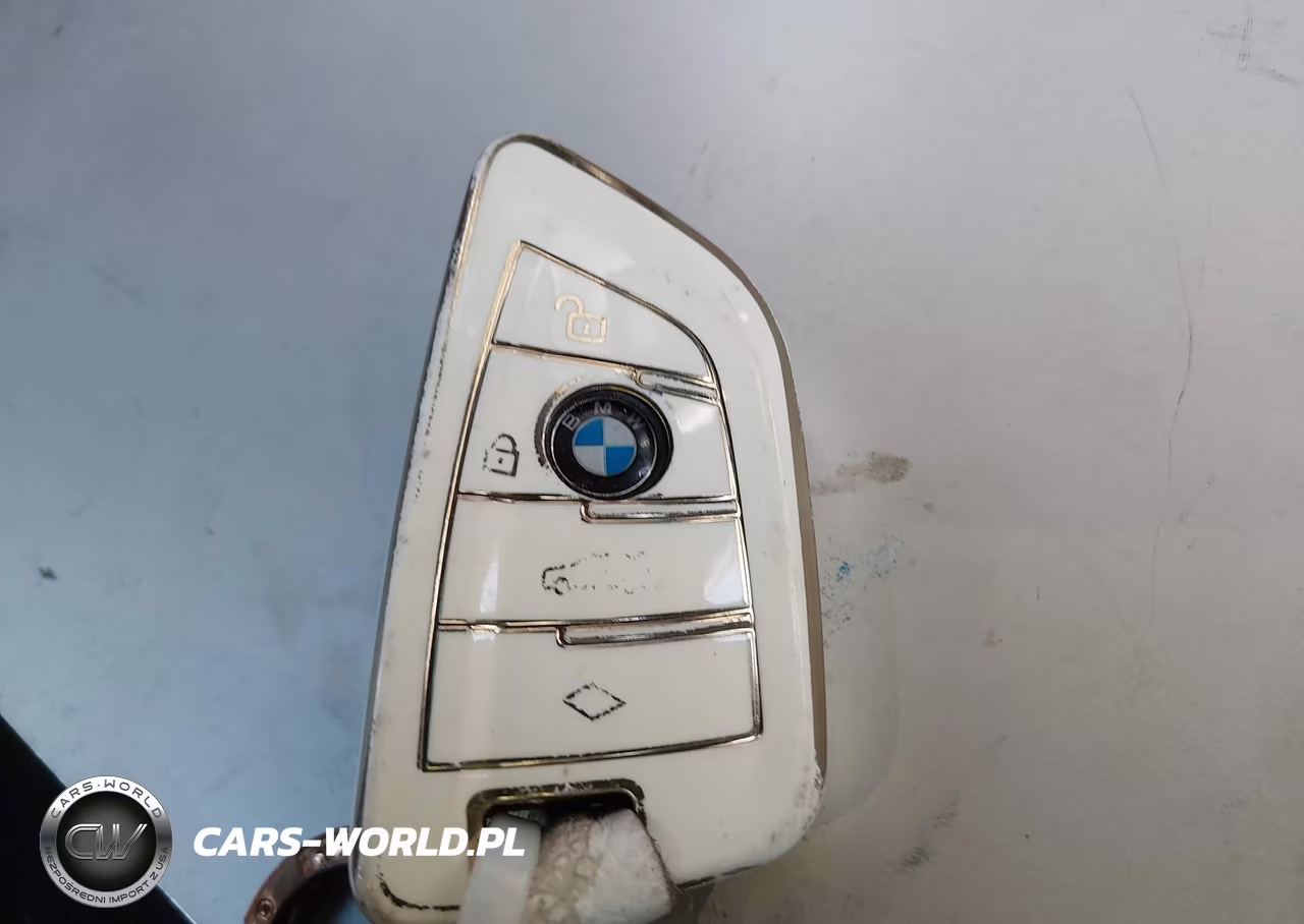 2021 BMW 330I VIN:3MW5R1J07M8C13861 - 11