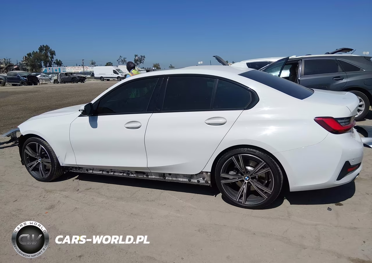2021 BMW 330I VIN:3MW5R1J07M8C13861 - 15