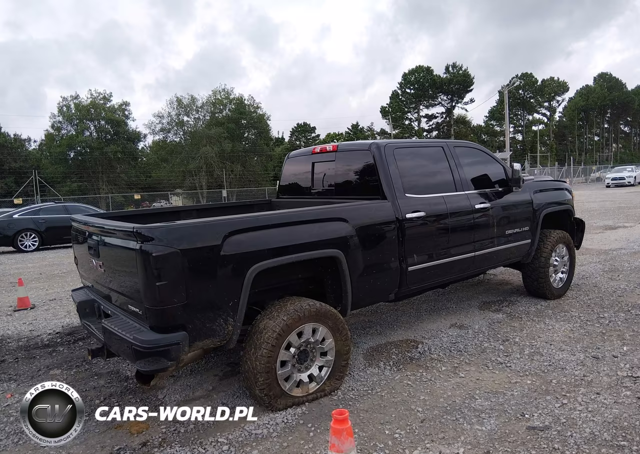 2019 GMC Sierra 2500Hd Denali VIN:1GT12SEY3KF246484 - 4