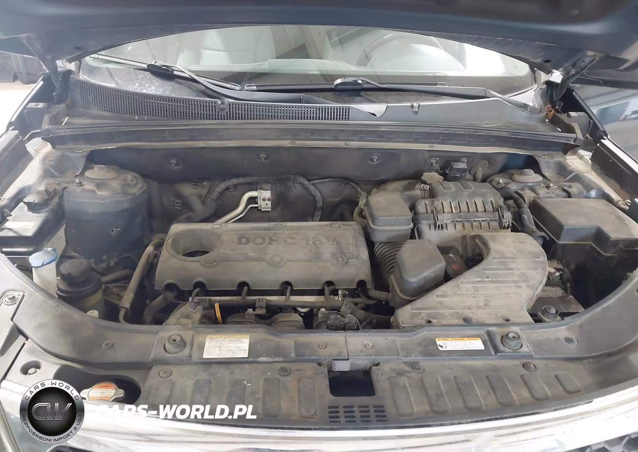 2011 Kia Sorento VIN:5XYKT3A18BG015674 - 10