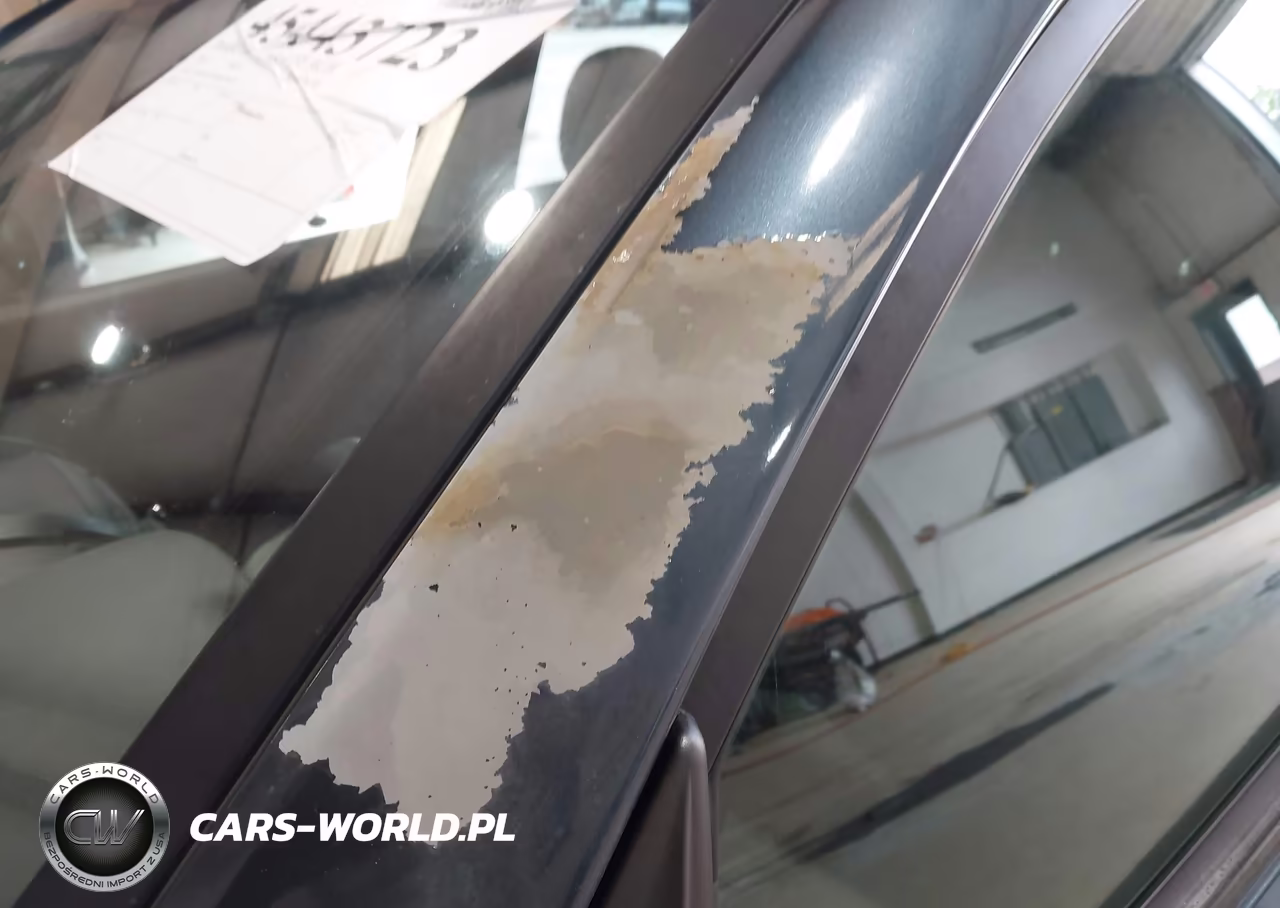 2011 Kia Sorento VIN:5XYKT3A18BG015674 - 12