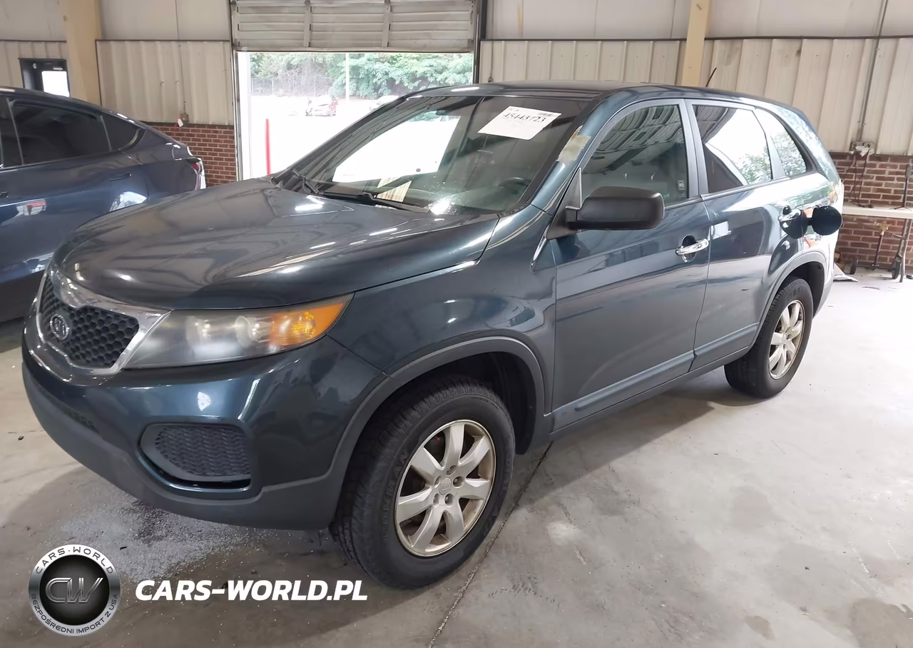 2011 Kia Sorento VIN:5XYKT3A18BG015674 - 2