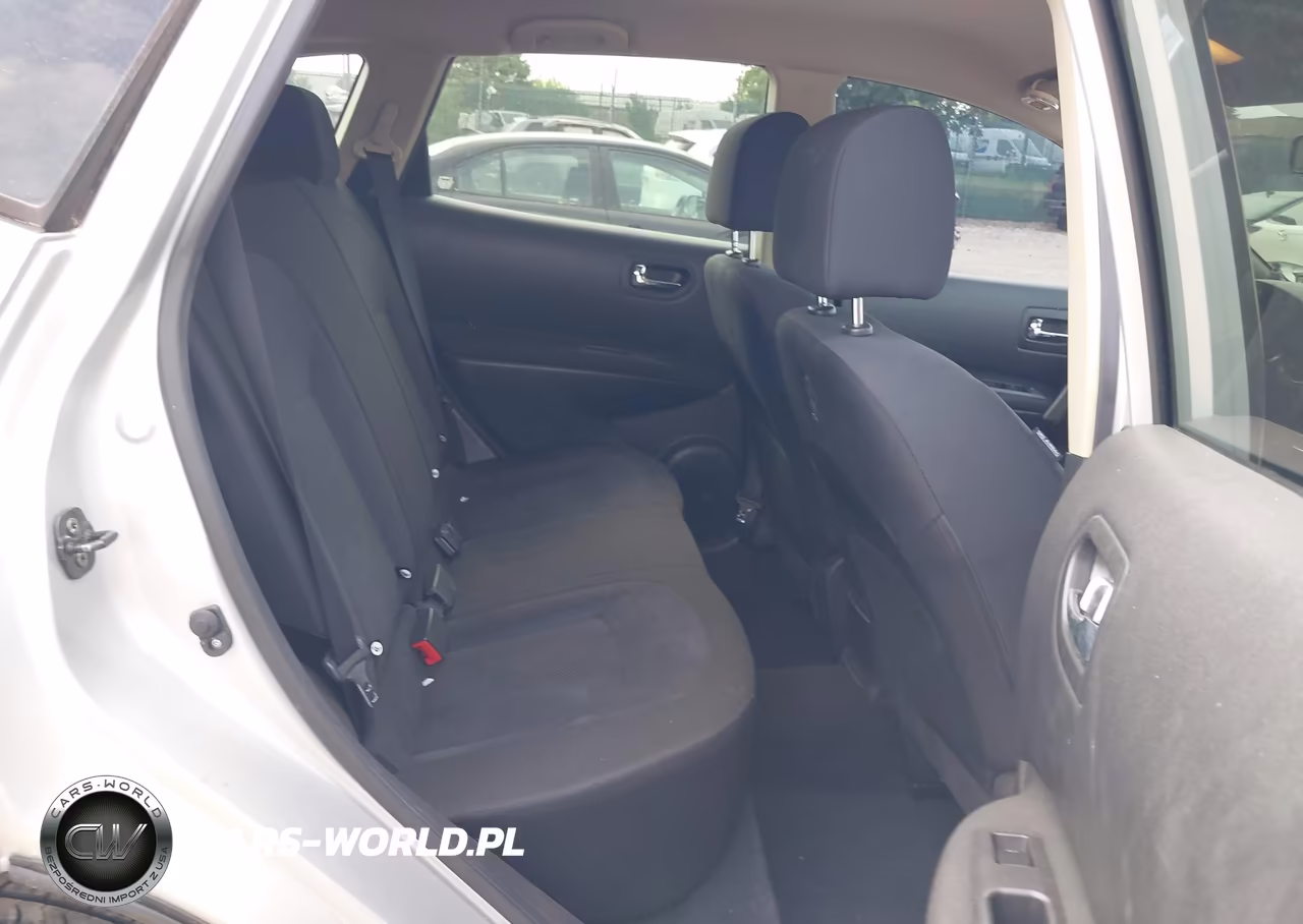 2015 Nissan Rogue Select S VIN:JN8AS5MV5FW754880 - 8