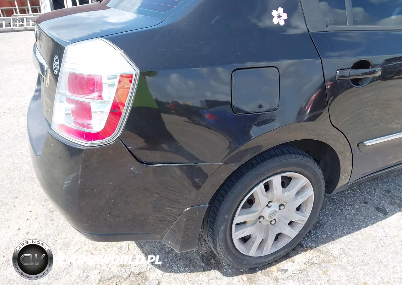 2010 Nissan Sentra 2.0S VIN:3N1AB6APXAL602103 - 12