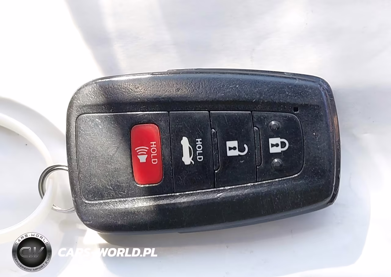 2020 Toyota Camry Se Hybrid VIN:4T1G31AK0LU014193 - 11