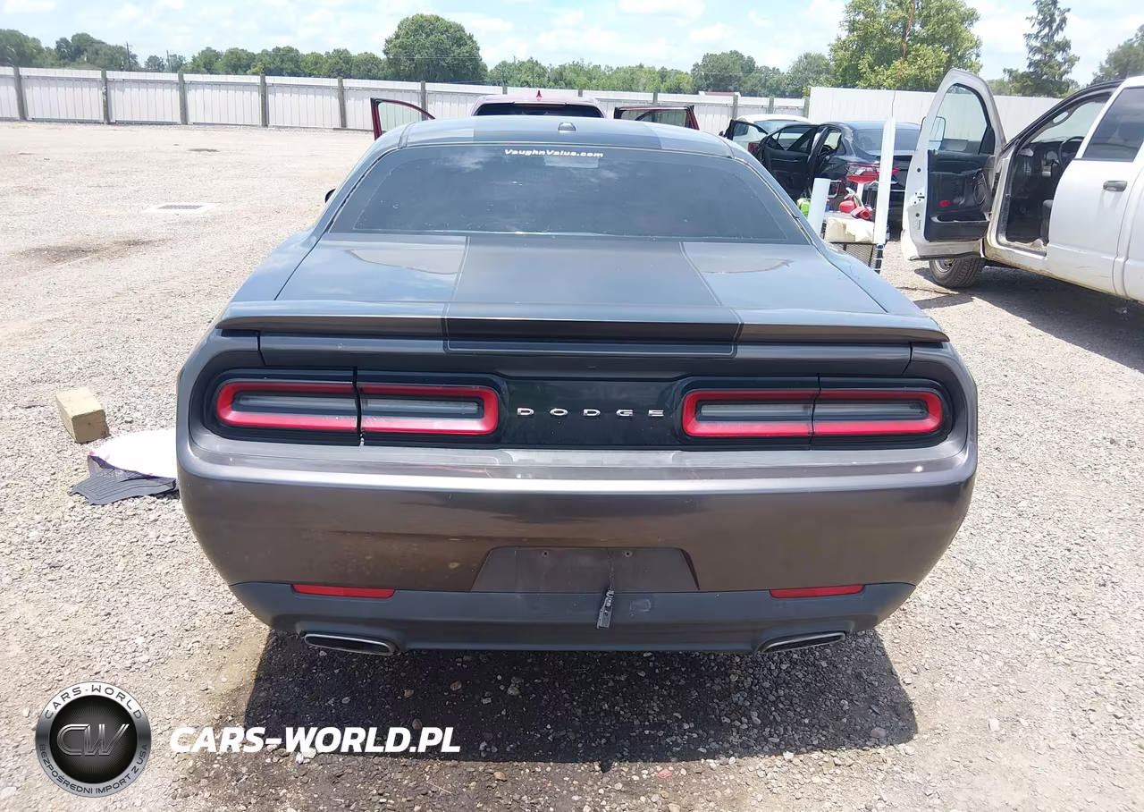 2015 Dodge Challenger Sxt VIN:2C3CDZAGXFH895605 - 16