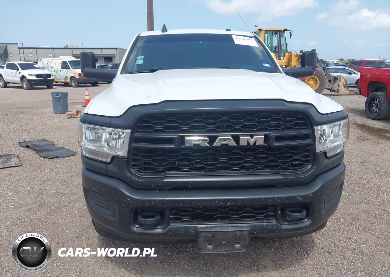 2022 Ram 2500 Tradesman 4X4 8' Box VIN:3C6UR5HL5NG273514 - 11