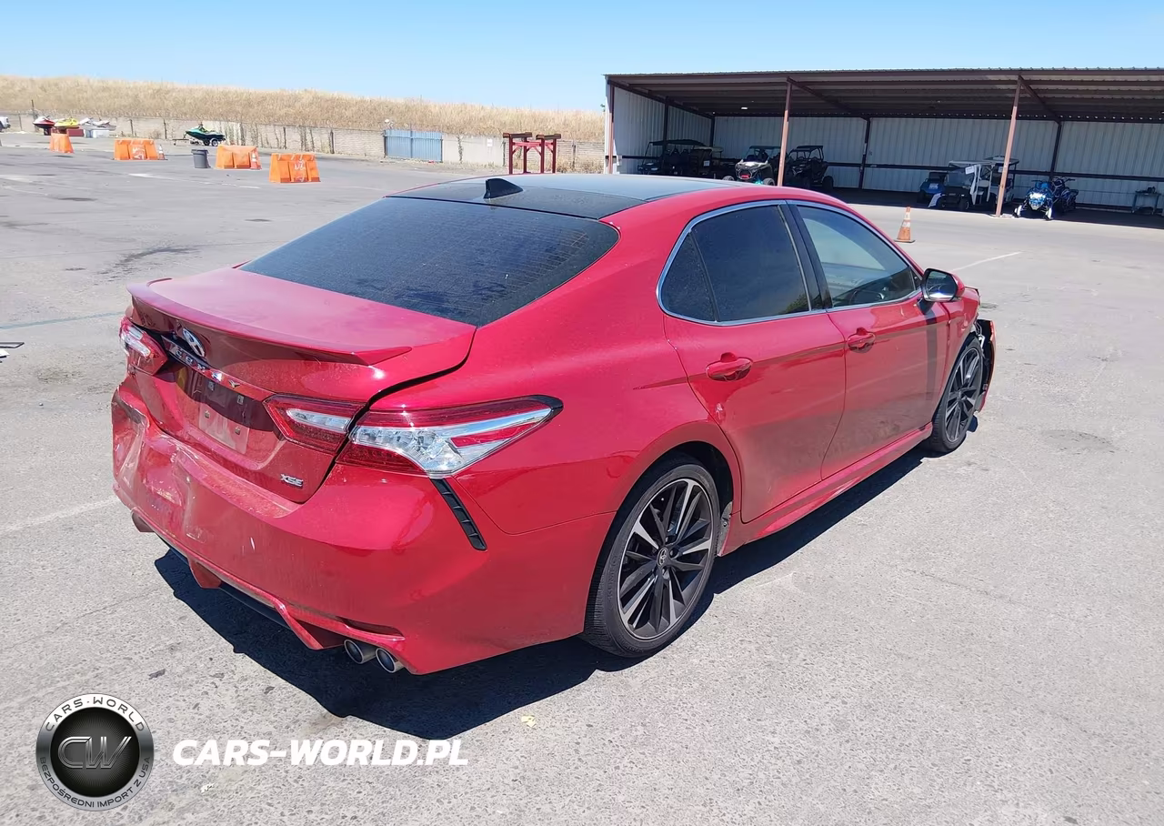 2020 Toyota Camry Xse VIN:4T1K61AK7LU358914 - 4