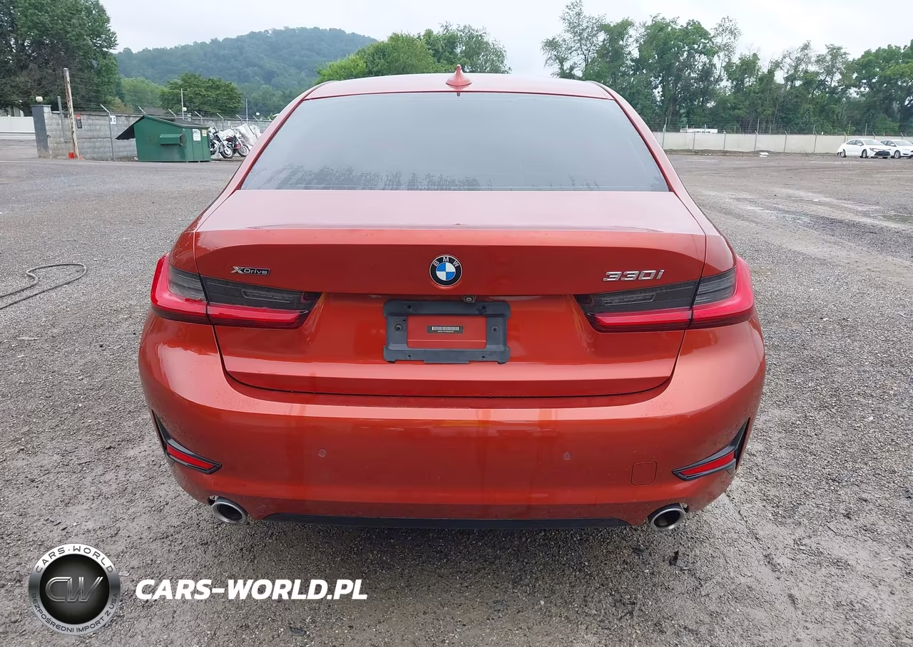 2019 BMW 330I xDrive VIN:WBA5R7C57KFH05308 - 16