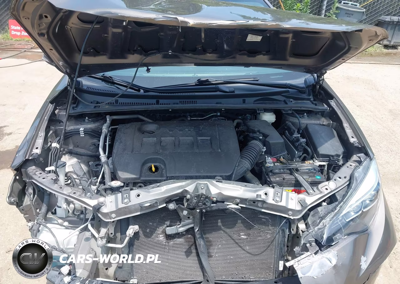 2017 Toyota Corolla Se VIN:5YFBURHE8HP715630 - 10