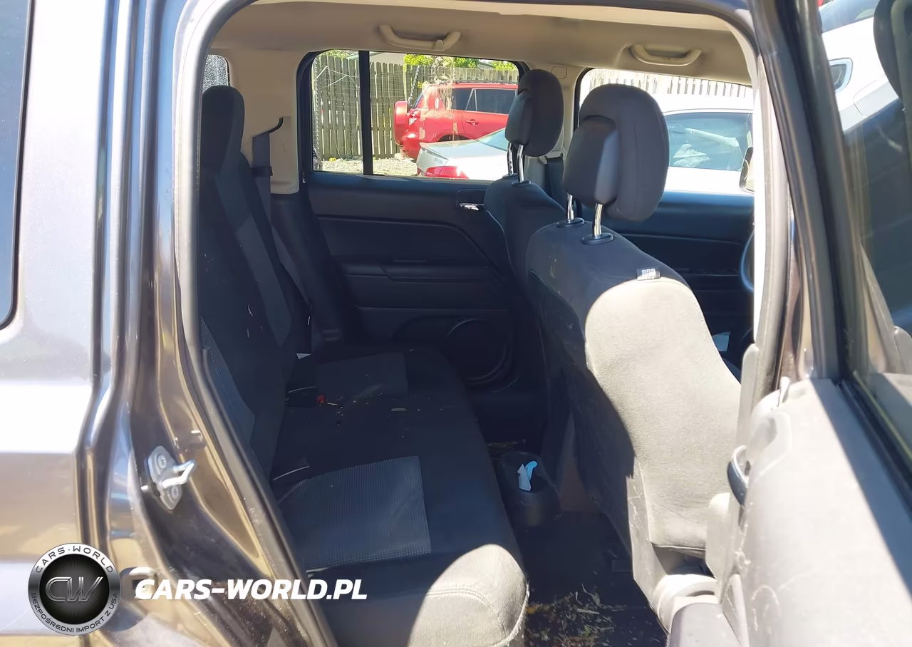 2017 Jeep Patriot Sport VIN:1C4NJRBB2HD195688 - 8