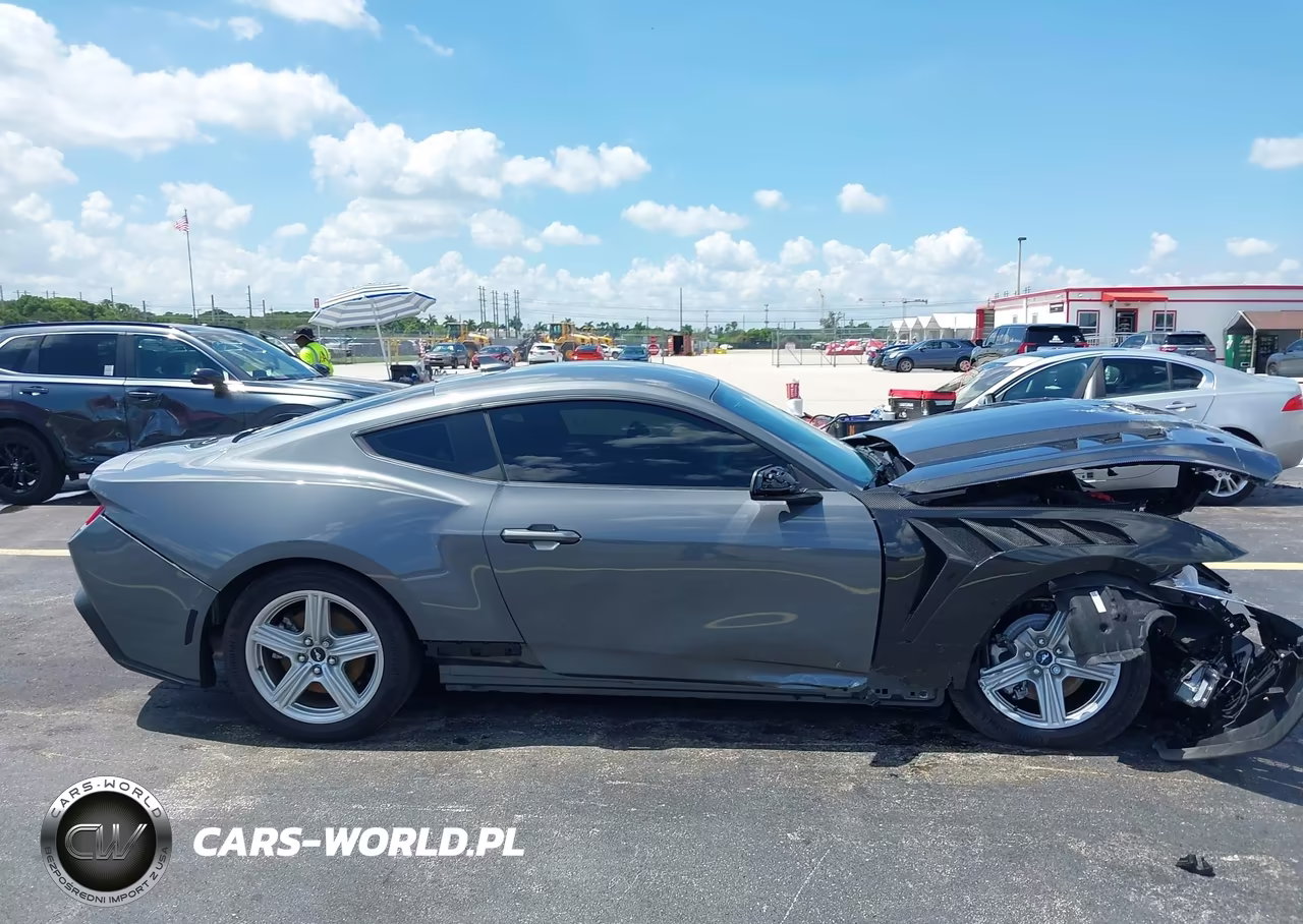 2026 Ford Mustang Ecoboost Fastback VIN:1FA6P8TH7T5104603 - 14