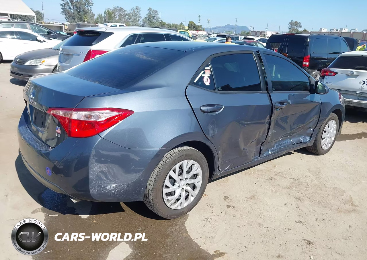 2019 Toyota Corolla Le VIN:5YFBURHE0KP922780 - 4
