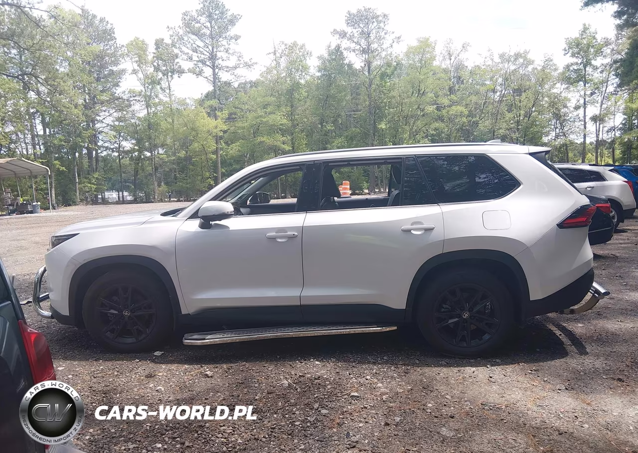 2024 Toyota Grand Highlander Platinum VIN:5TDAAAB5XRS043447 - 14
