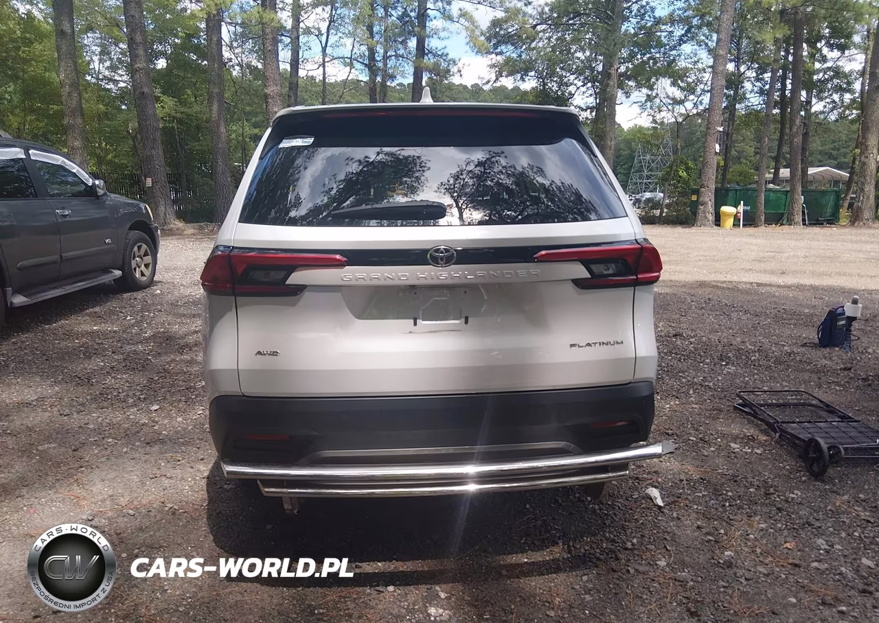 2024 Toyota Grand Highlander Platinum VIN:5TDAAAB5XRS043447 - 16