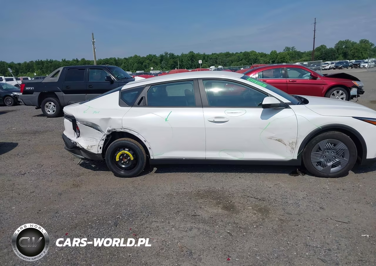 2025 Kia K4 Lx VIN:3KPFT4DE7SE201368 - 13
