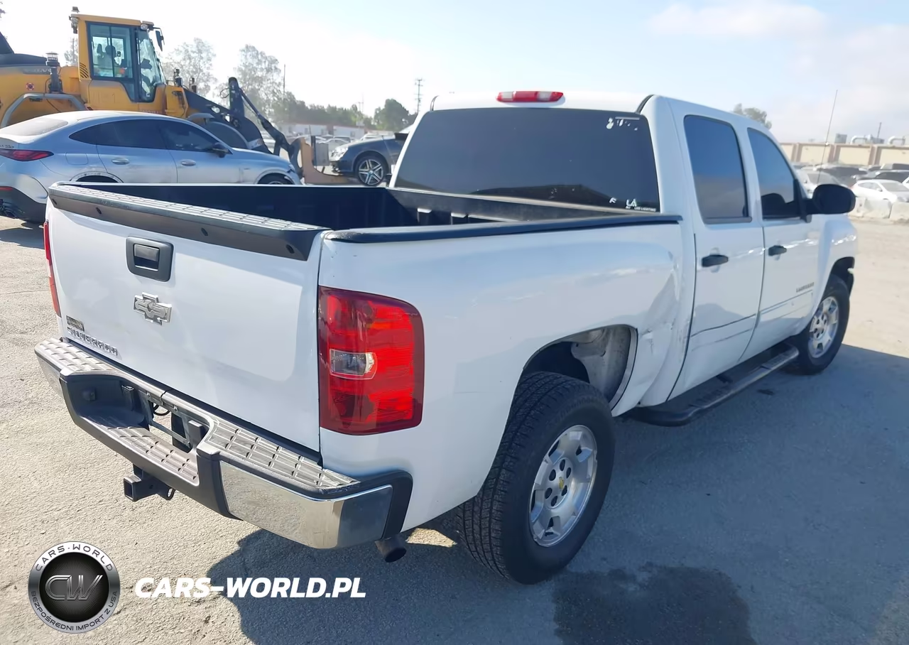 2010 Chevrolet Silverado 1500 Lt VIN:3GCRKSE32AG246870 - 4