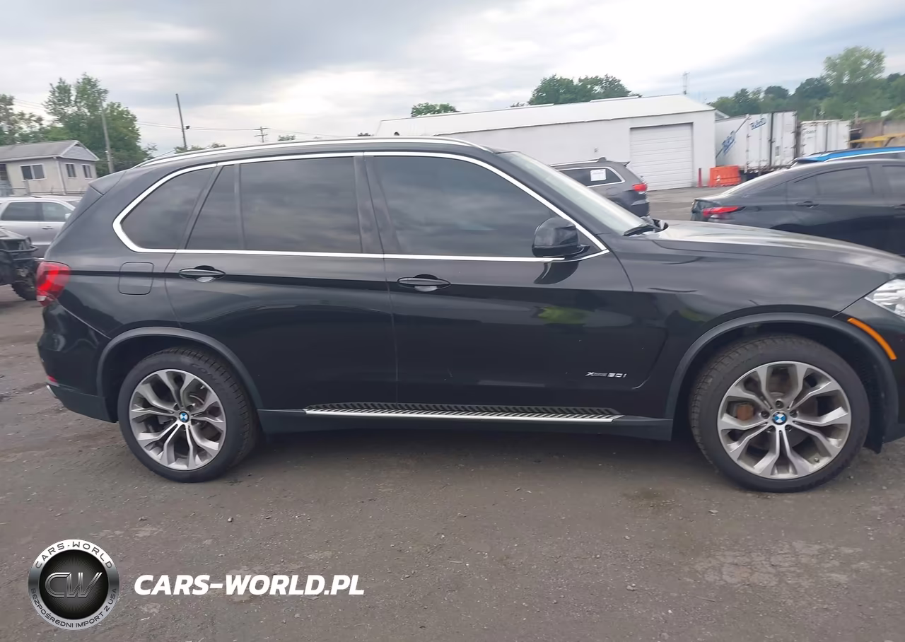 2016 BMW X5 xDrive50I VIN:5UXKR6C59G0J82203 - 13