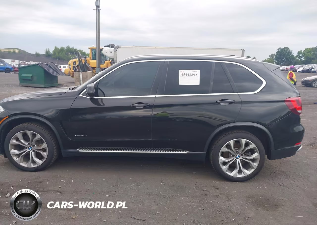 2016 BMW X5 xDrive50I VIN:5UXKR6C59G0J82203 - 14