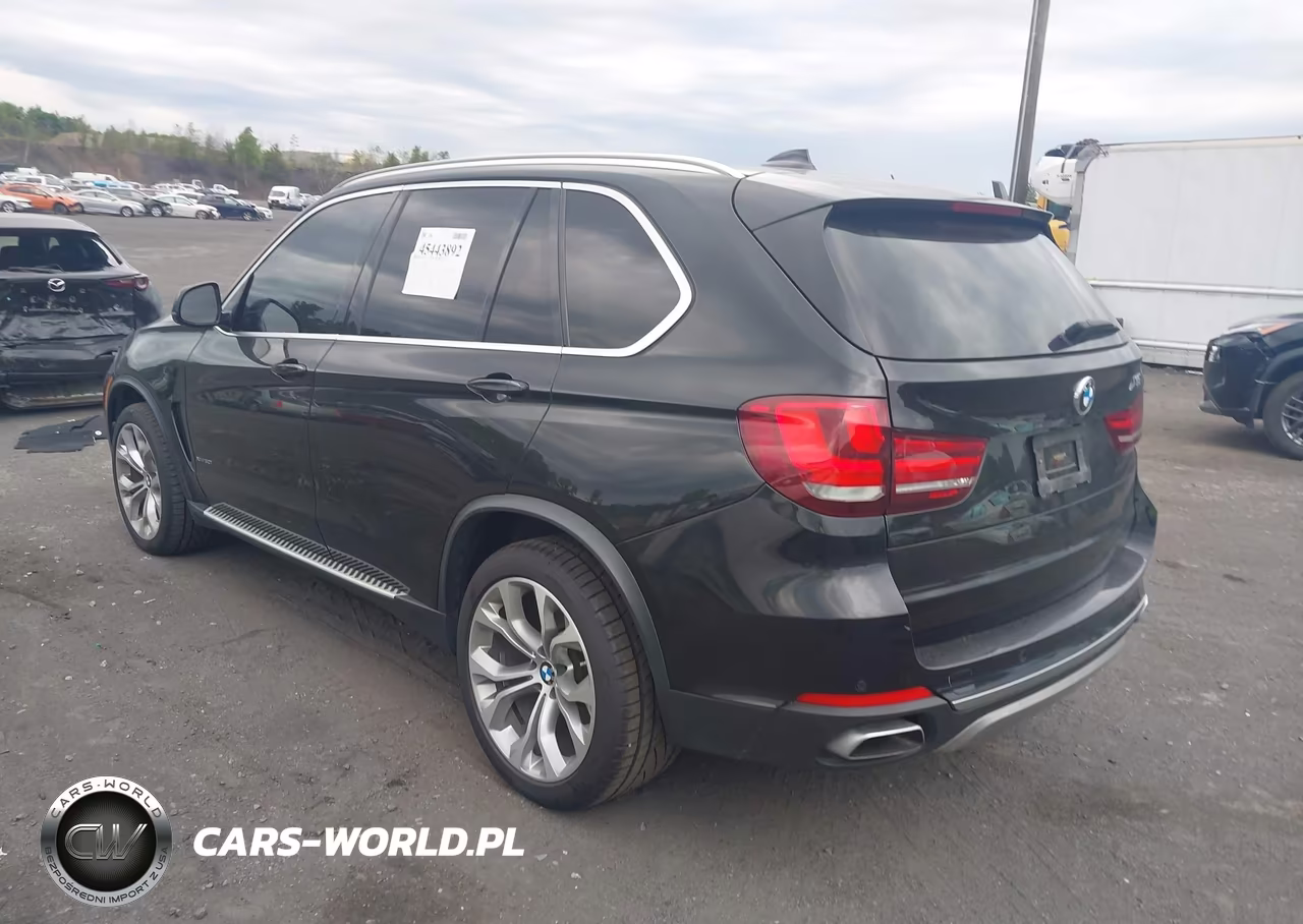 2016 BMW X5 xDrive50I VIN:5UXKR6C59G0J82203 - 3