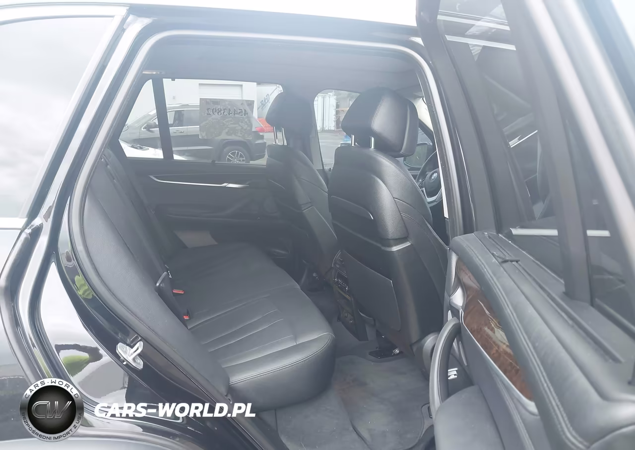 2016 BMW X5 xDrive50I VIN:5UXKR6C59G0J82203 - 8