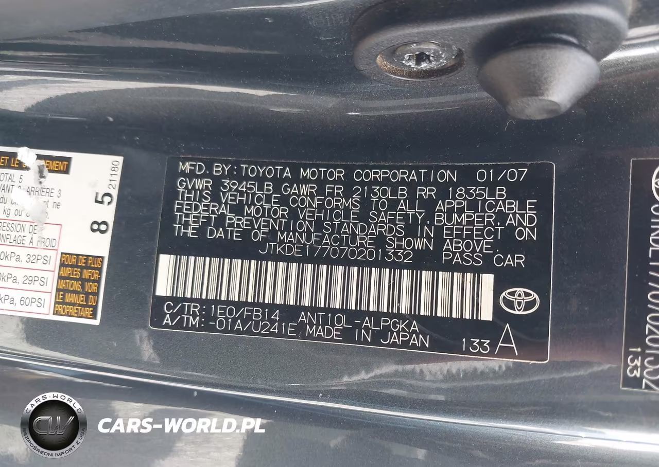 2007 Scion Tc VIN:JTKDE177070201332 - 9
