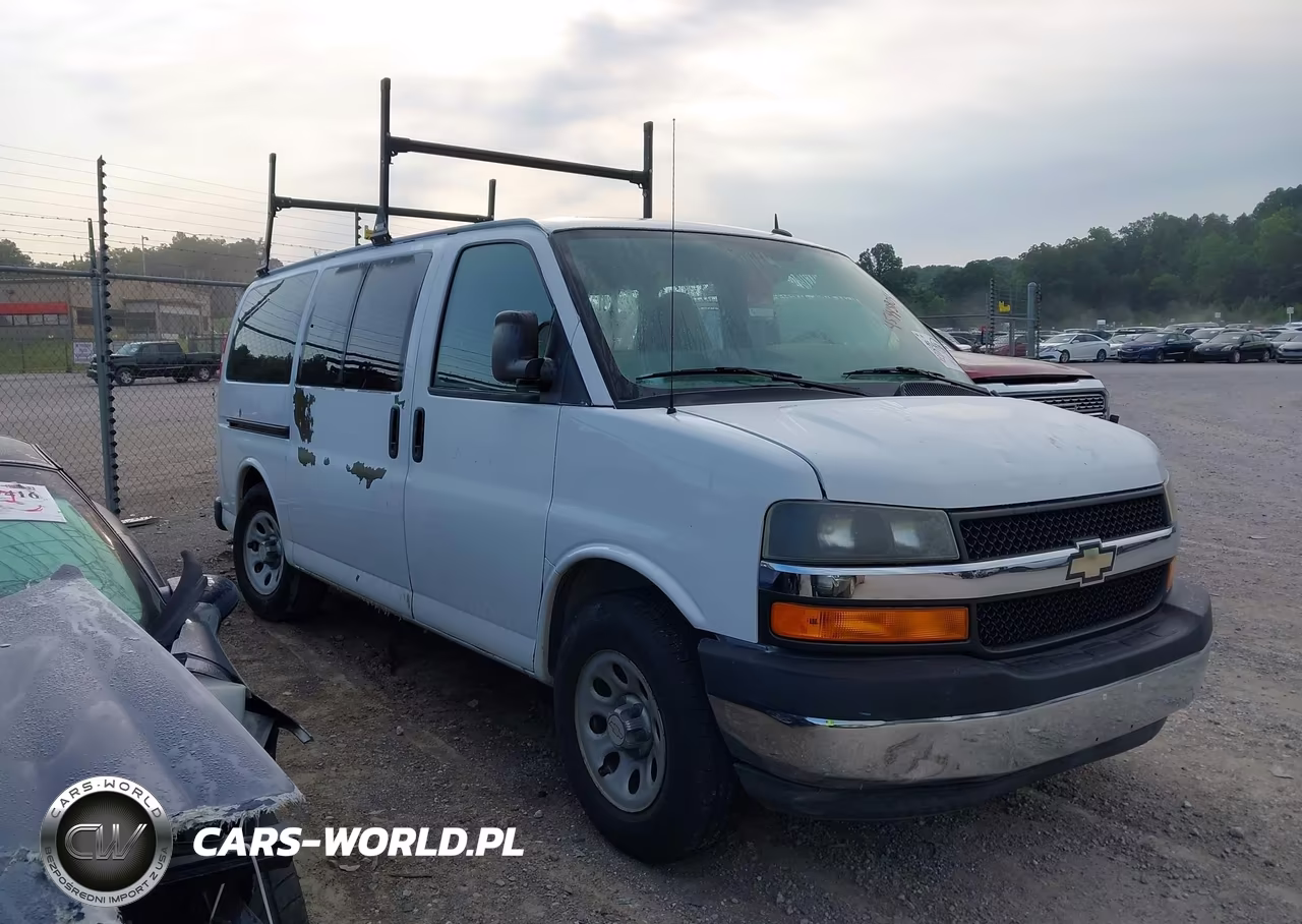 2011 Chevrolet Express 1500 Lt – zdjęcie 1 z 17