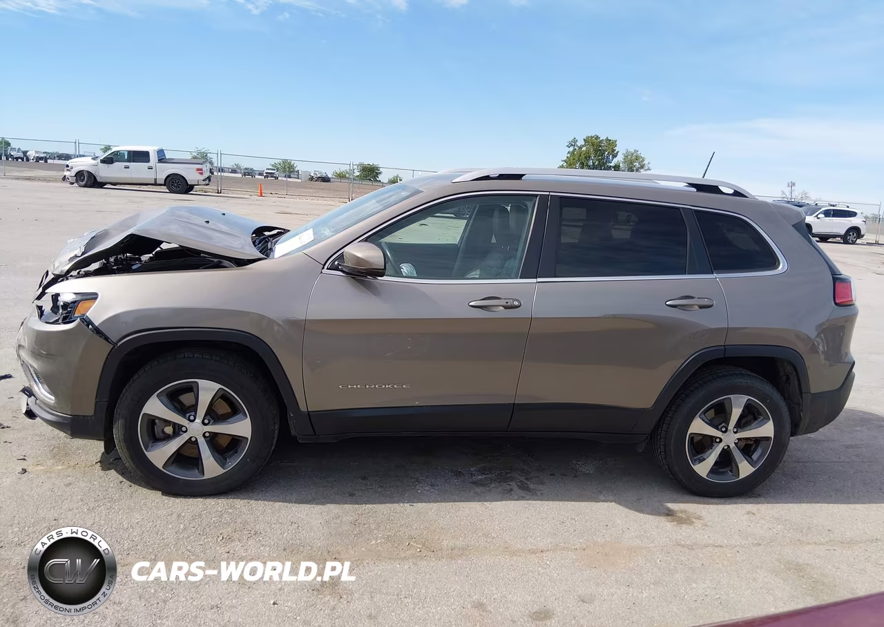 2020 Jeep Cherokee Limited 4X4 VIN:1C4PJMDX5LD558823 - 15
