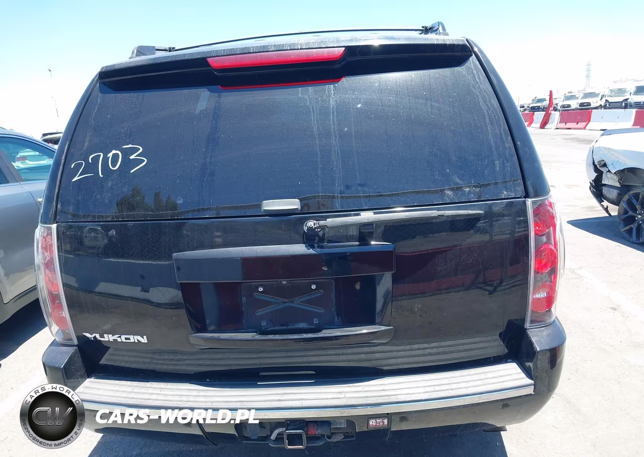 2010 GMC Yukon Denali VIN:1GKUCEEF1AR290947 - 16