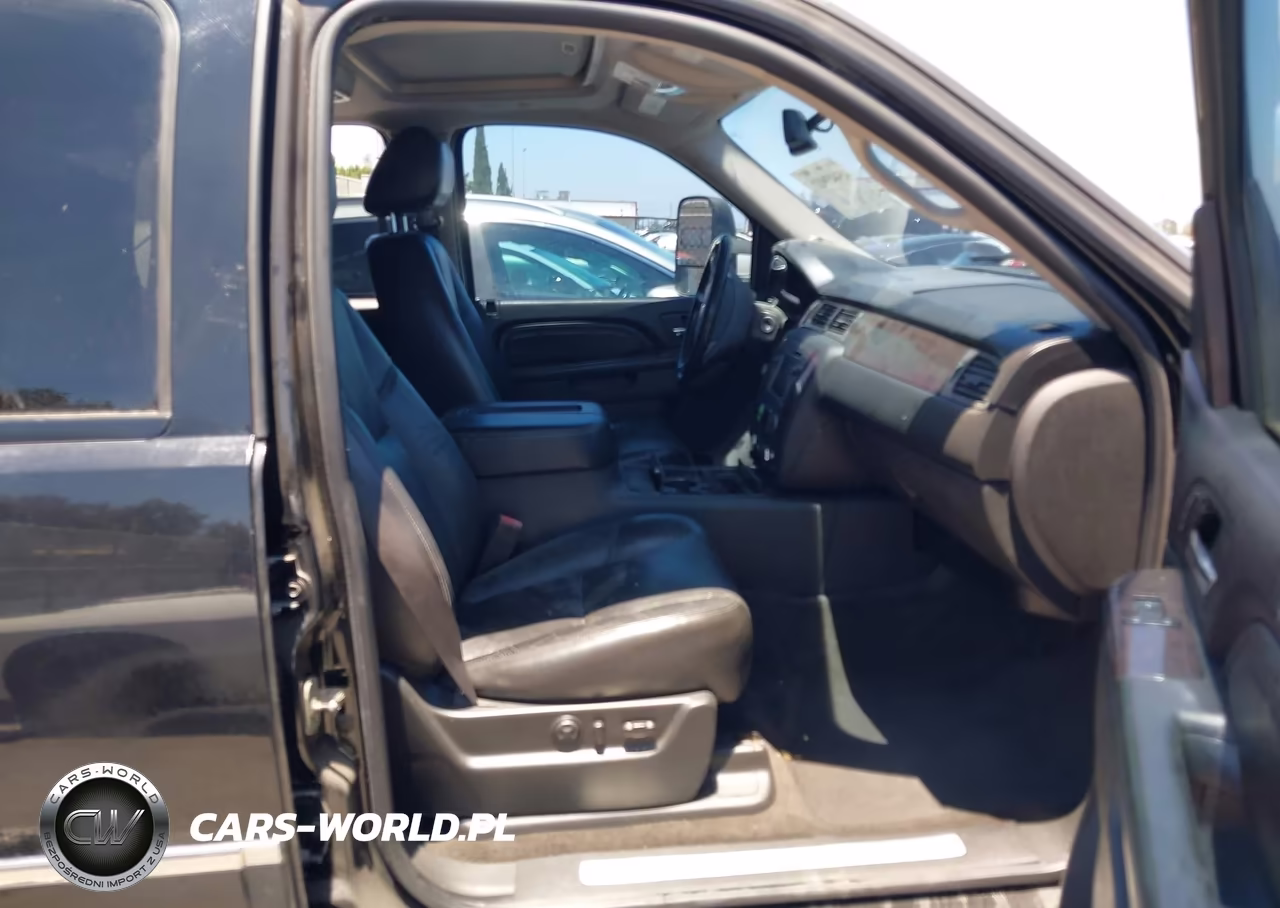2010 GMC Yukon Denali VIN:1GKUCEEF1AR290947 - 5