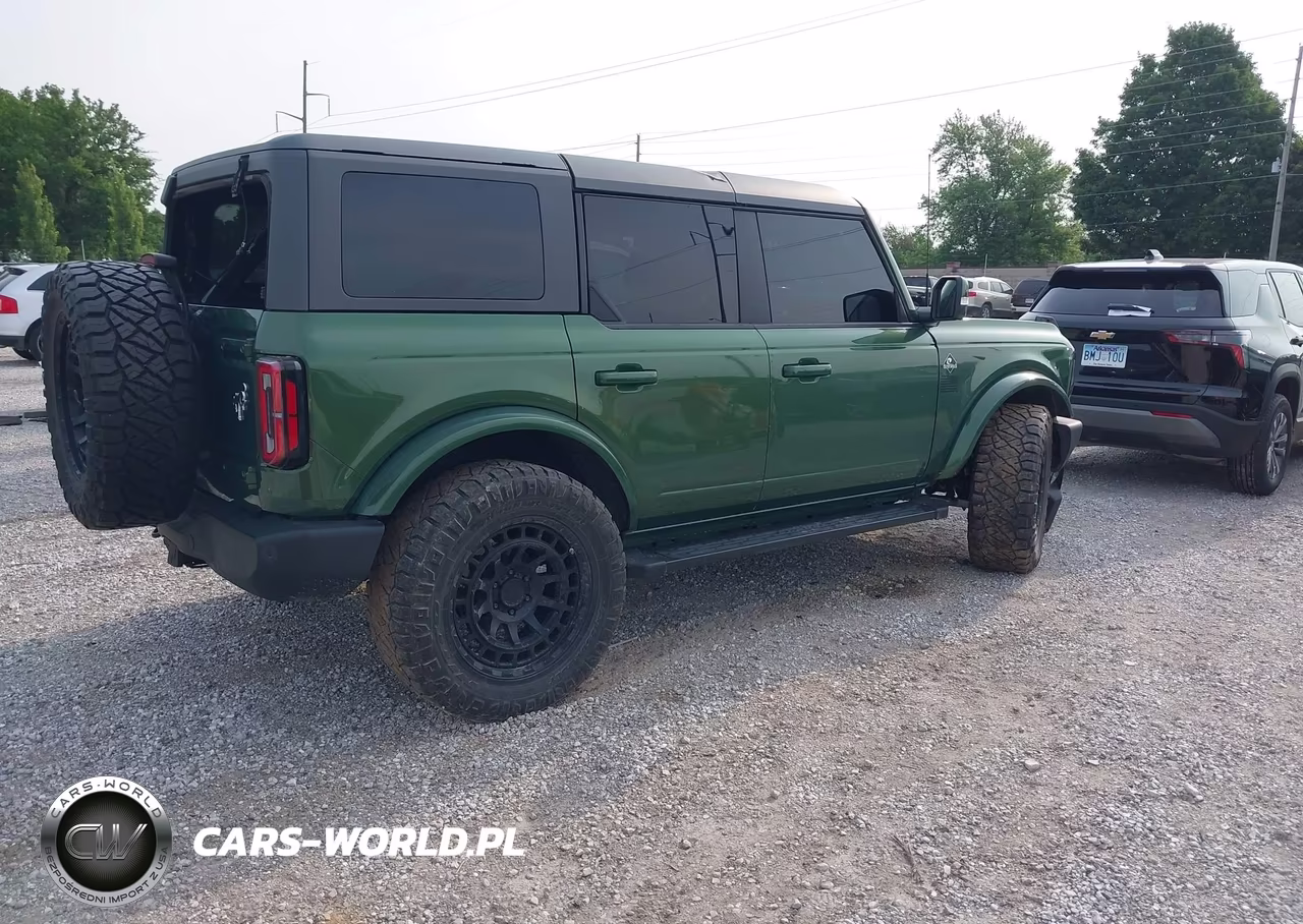 2023 Ford Bronco Outer Banks VIN:1FMEE5BP2PLB54762 - 4