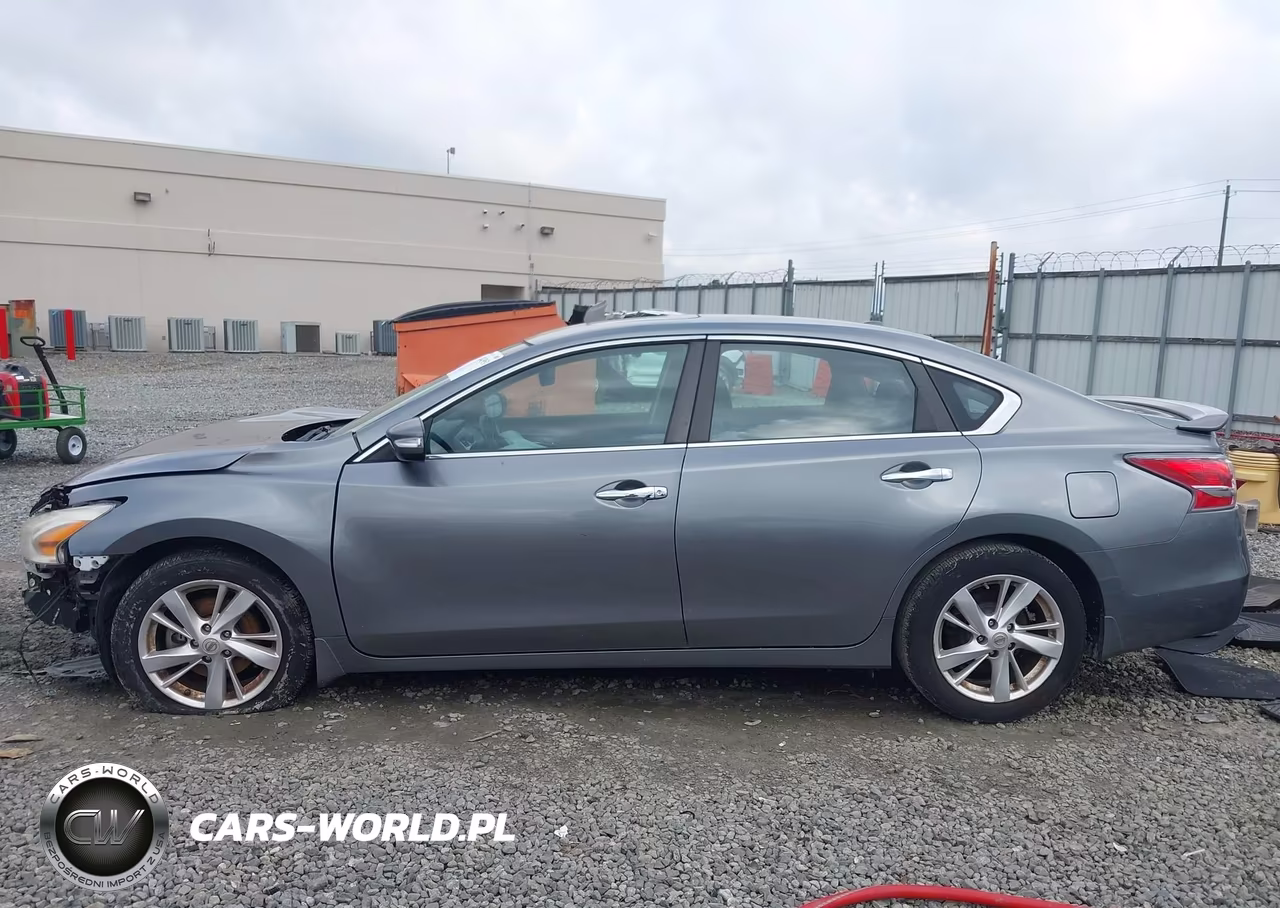 2015 Nissan Altima 2.5 Sv VIN:1N4AL3AP3FC574792 - 15