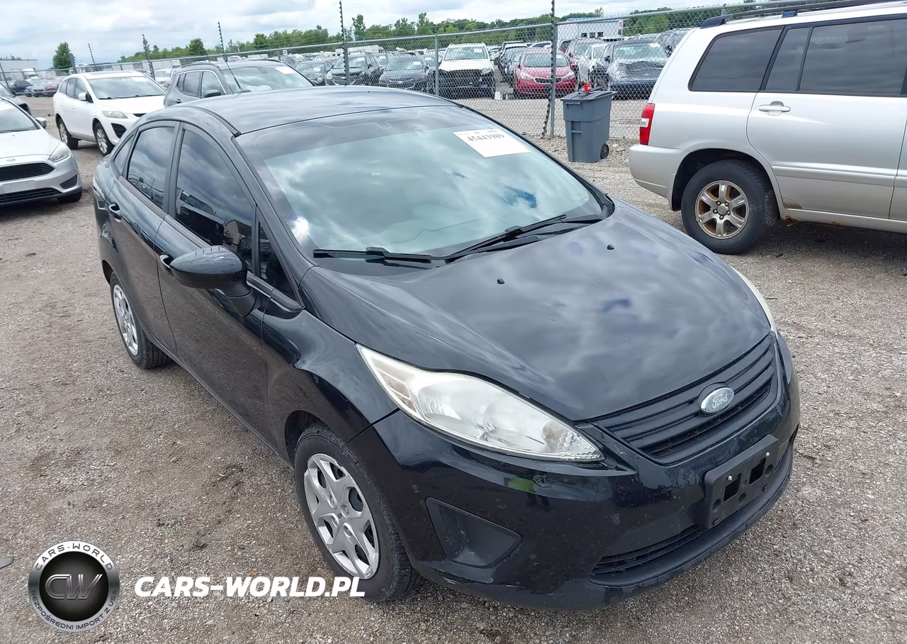 2013 Ford Fiesta S