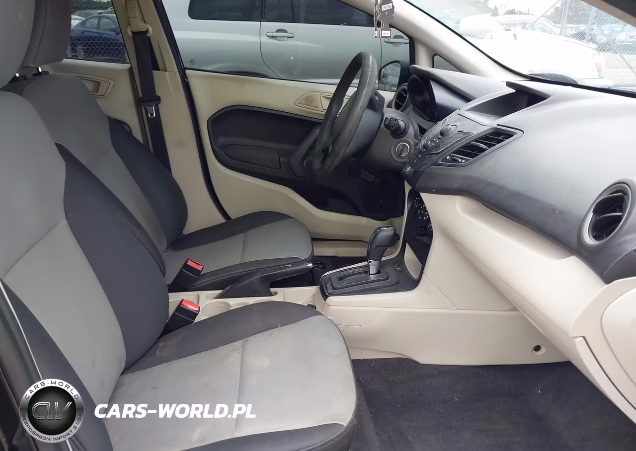 2013 Ford Fiesta S VIN:3FADP4AJ9DM184259 - 5