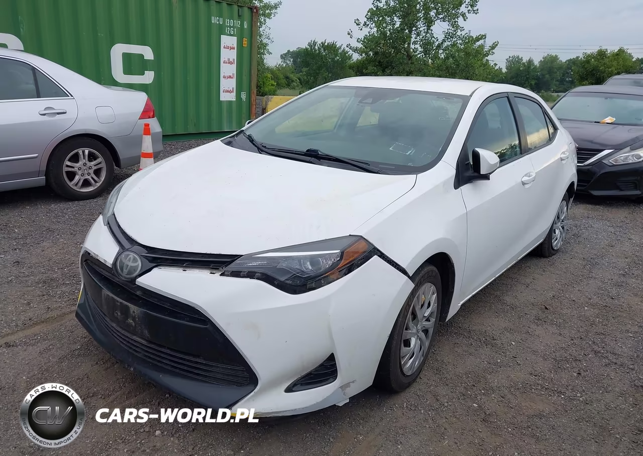 2017 Toyota Corolla Le VIN:5YFBURHE5HP640255 - 6