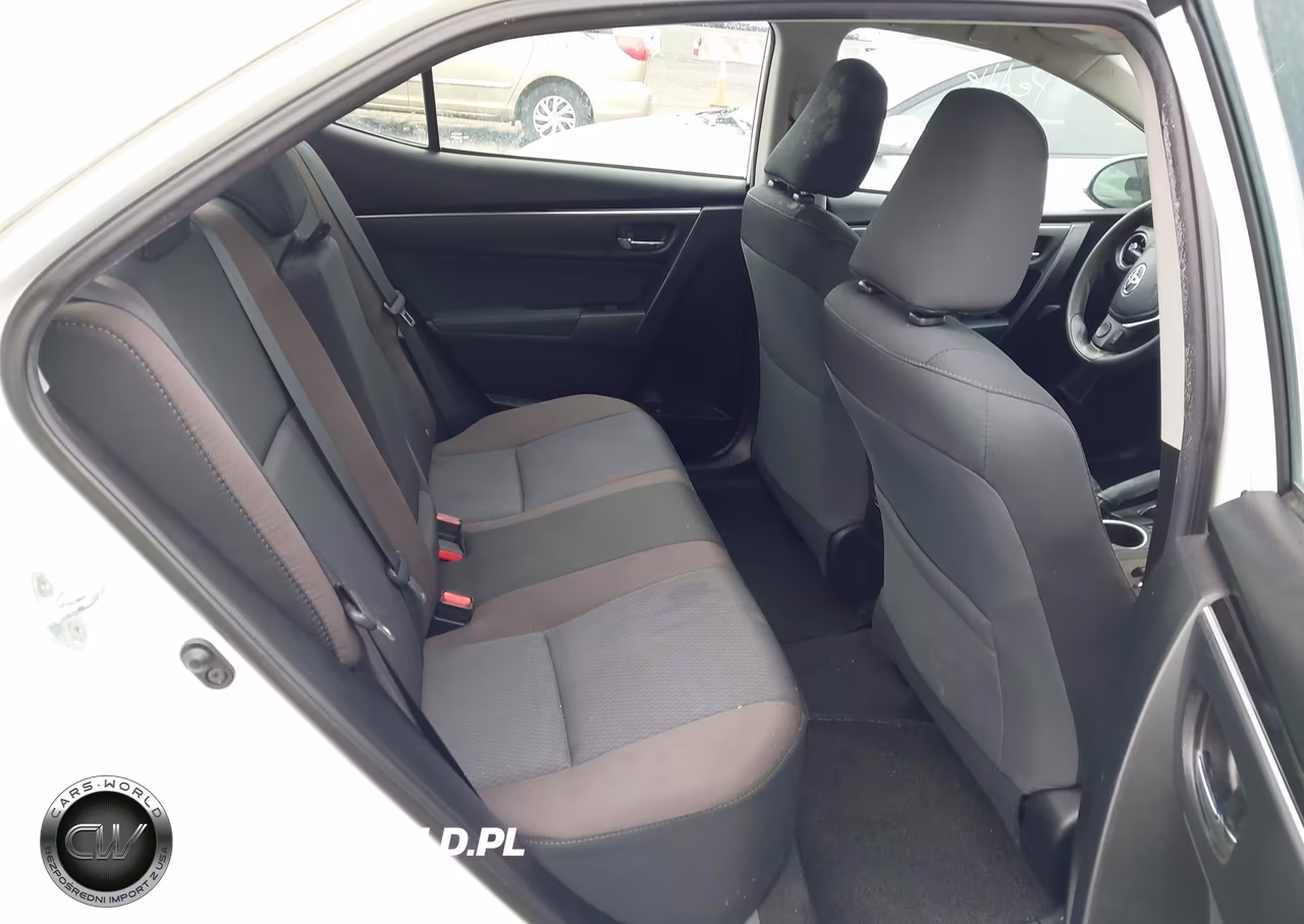 2017 Toyota Corolla Le VIN:5YFBURHE5HP640255 - 8
