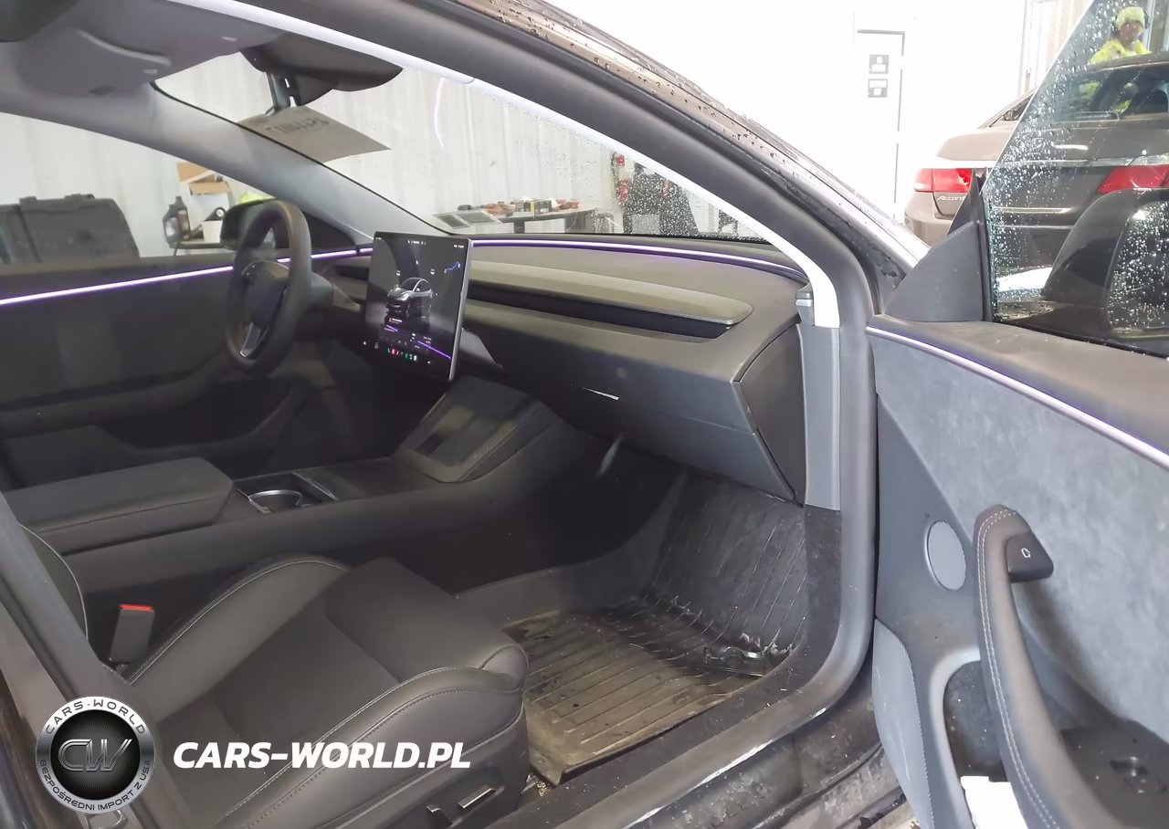 2026 Tesla Model 3 Performance All-Wheel Drive VIN:5YJ3E1ET9TF128797 - 5