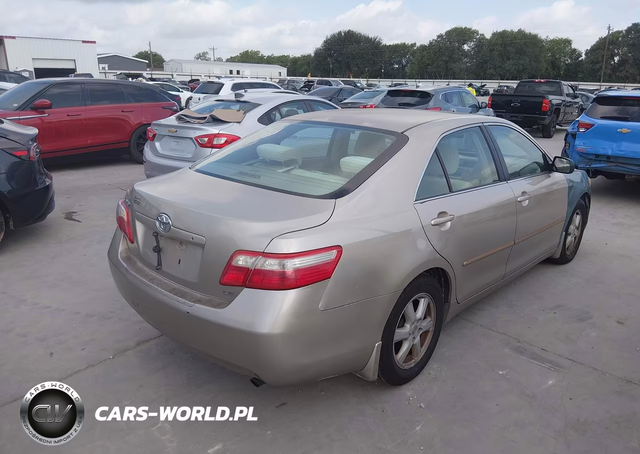 2009 Toyota Camry Le VIN:4T1BE46K99U410100 - 4