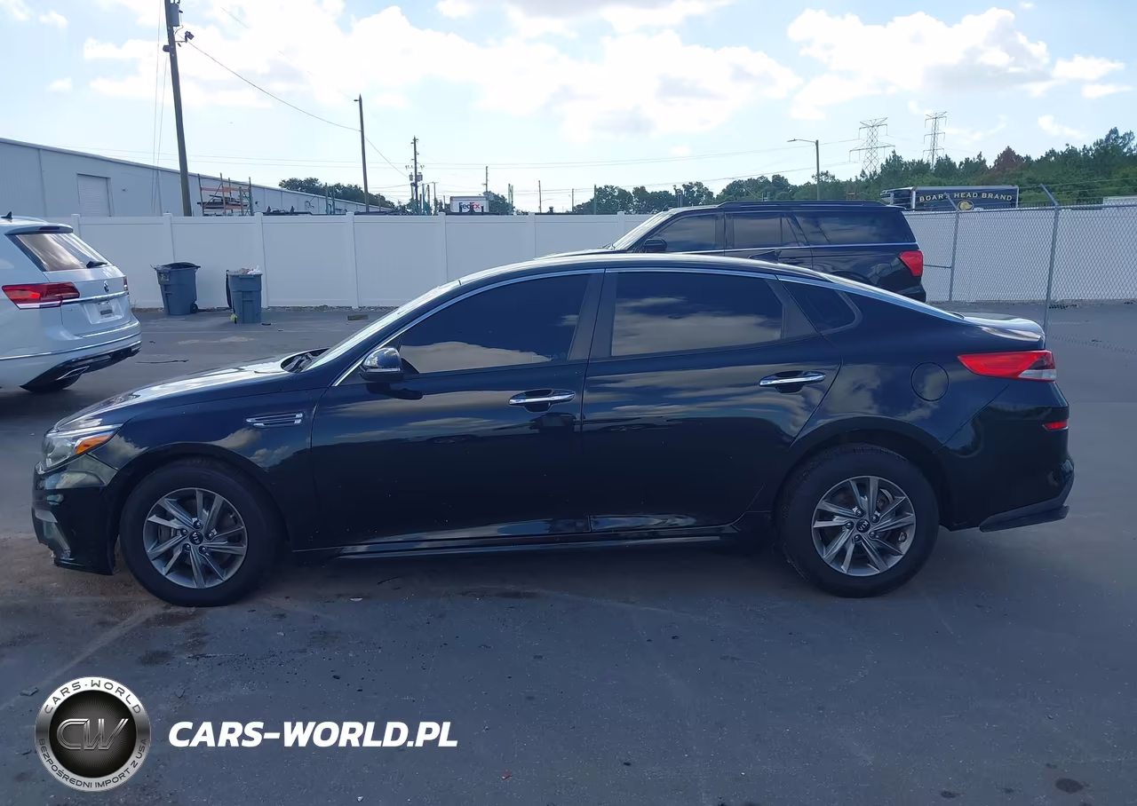 2019 Kia Optima Lx VIN:5XXGT4L39KG296348 - 14