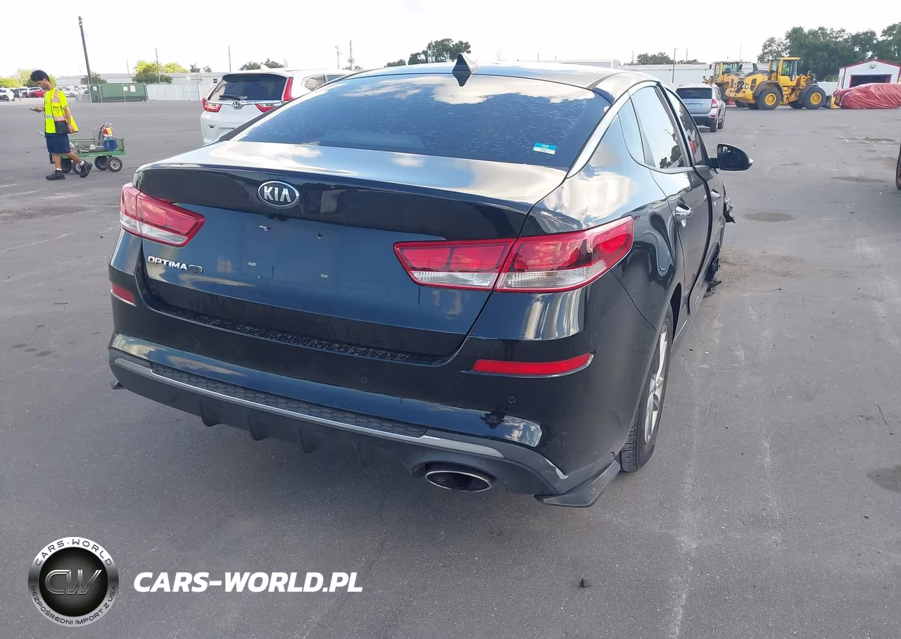 2019 Kia Optima Lx VIN:5XXGT4L39KG296348 - 4