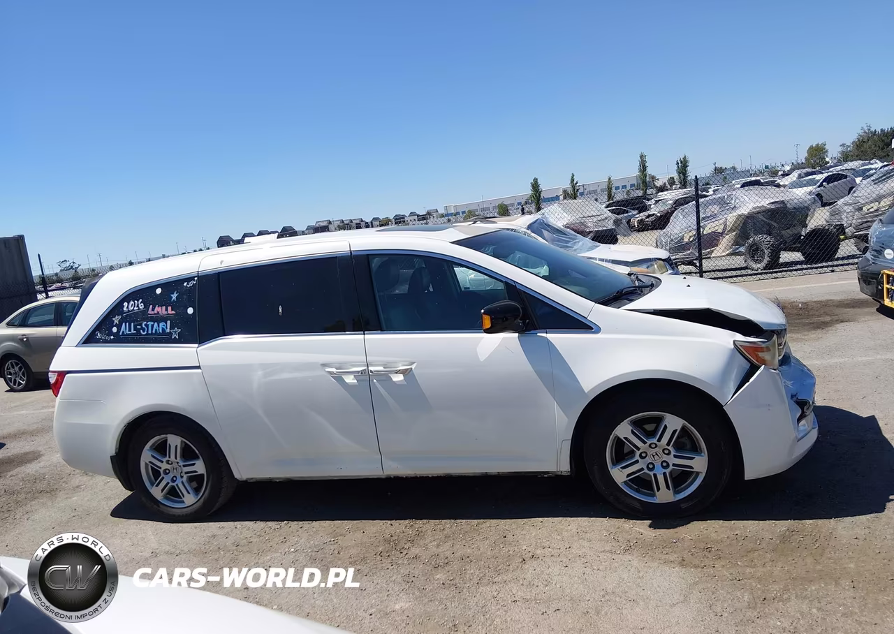 2012 Honda Odyssey Touring-Touring Elite VIN:5FNRL5H92CB010176 - 14