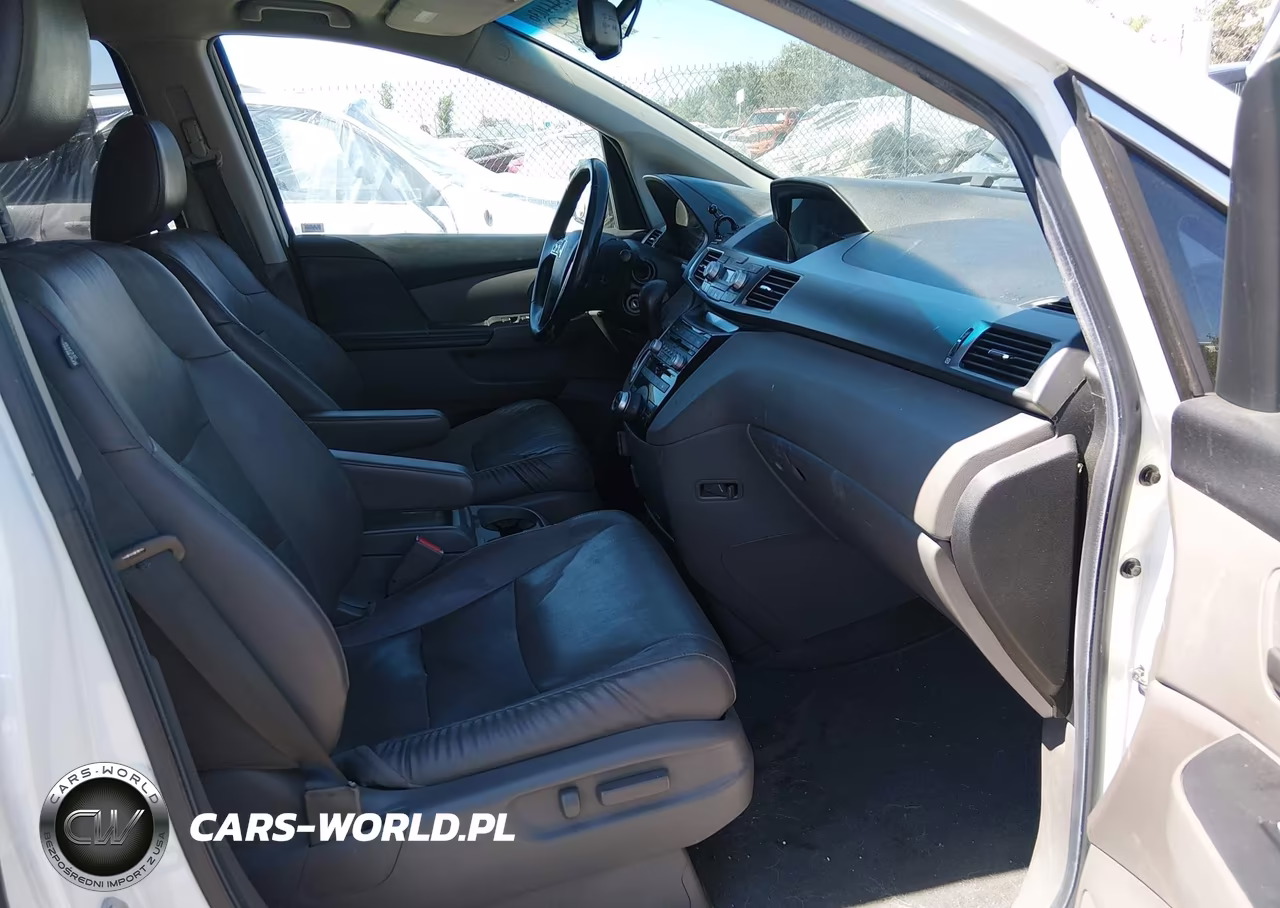 2012 Honda Odyssey Touring-Touring Elite VIN:5FNRL5H92CB010176 - 5