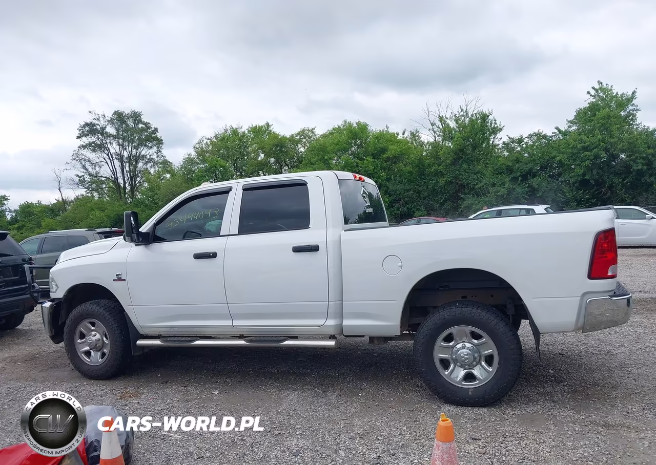 2018 Ram 2500 Tradesman 4X4 6'4 Box VIN:3C6UR5CL4JG192201 - 14