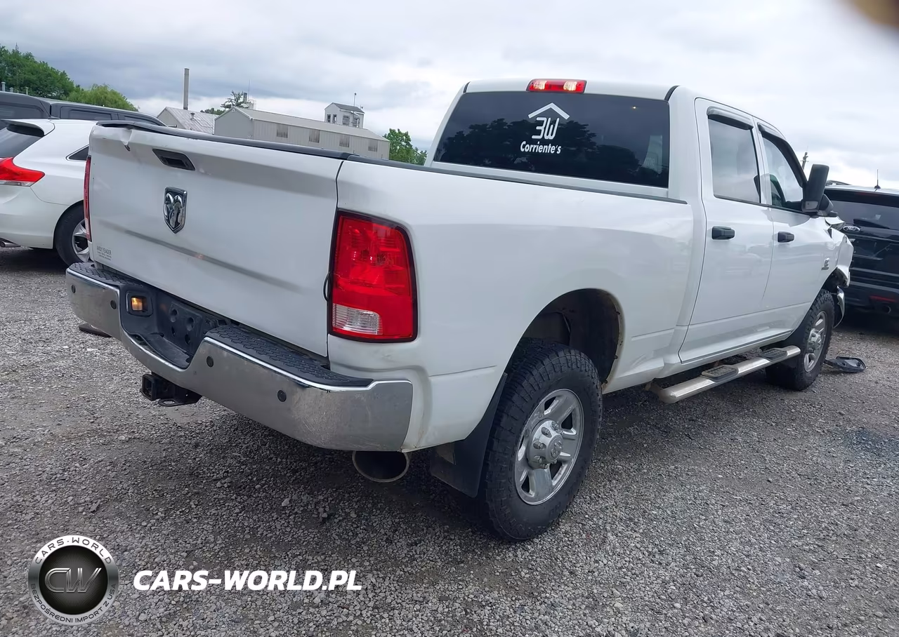 2018 Ram 2500 Tradesman 4X4 6'4 Box VIN:3C6UR5CL4JG192201 - 4
