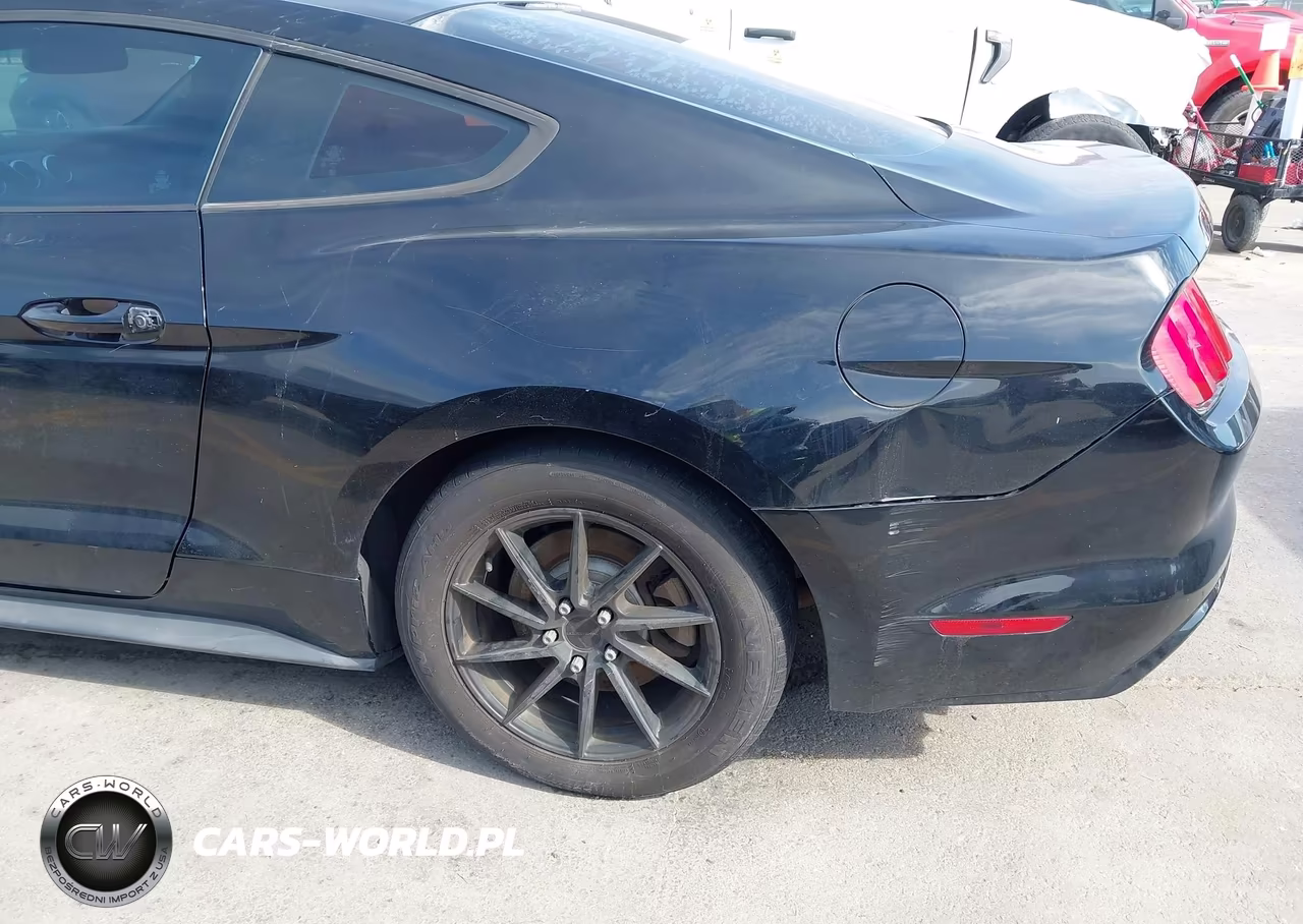 2017 Ford Mustang V6 VIN:1FA6P8AM1H5285642 - 17