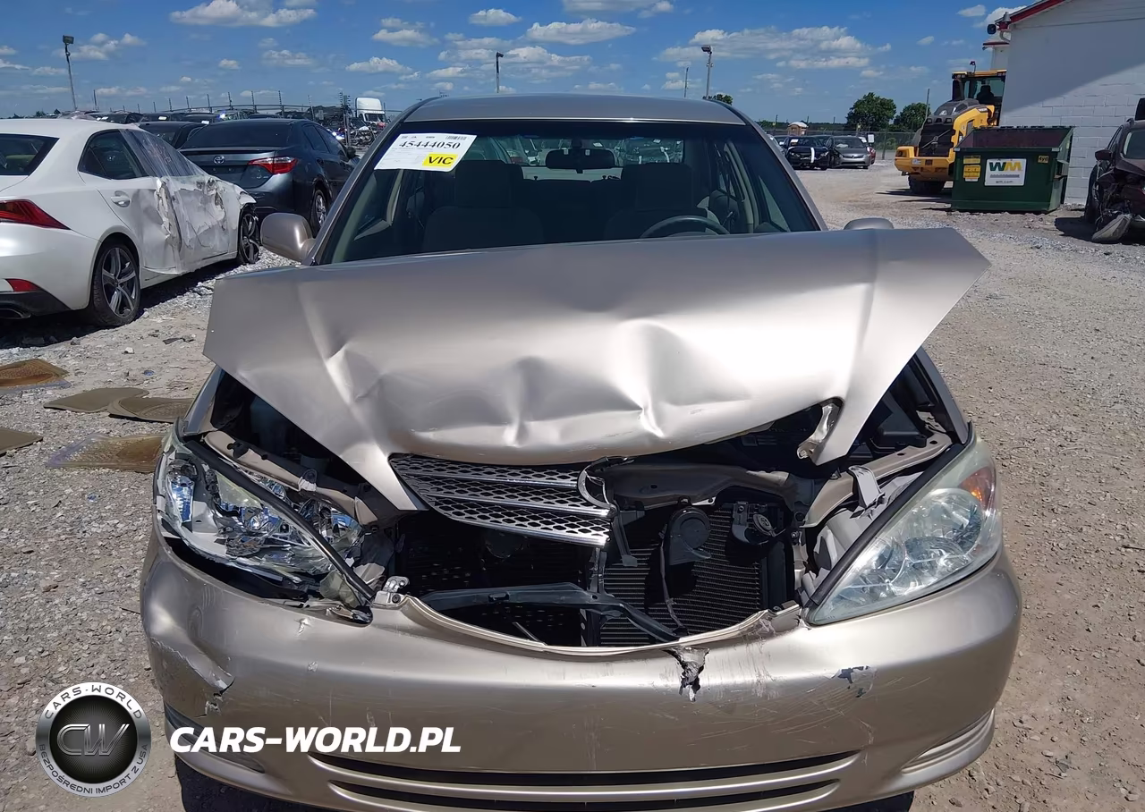 2004 Toyota Camry Le VIN:4T1BE32K54U307636 - 12