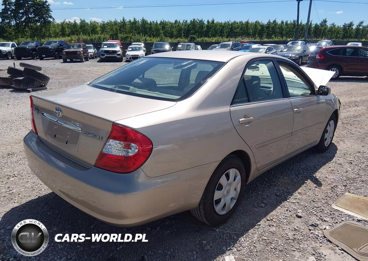 2004 Toyota Camry Le VIN:4T1BE32K54U307636 - 4